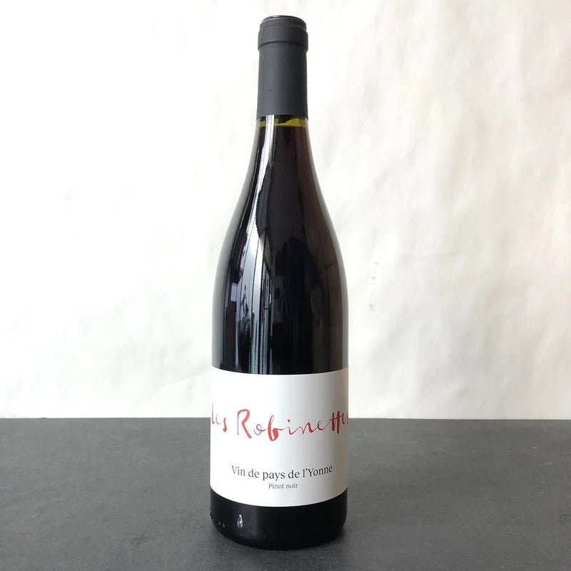 2023RaphaelleGuyot,LesRobinettesPinotNoir,Yonne,France