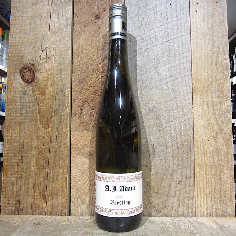 AJAdamRieslingTrocken2022/24750ml