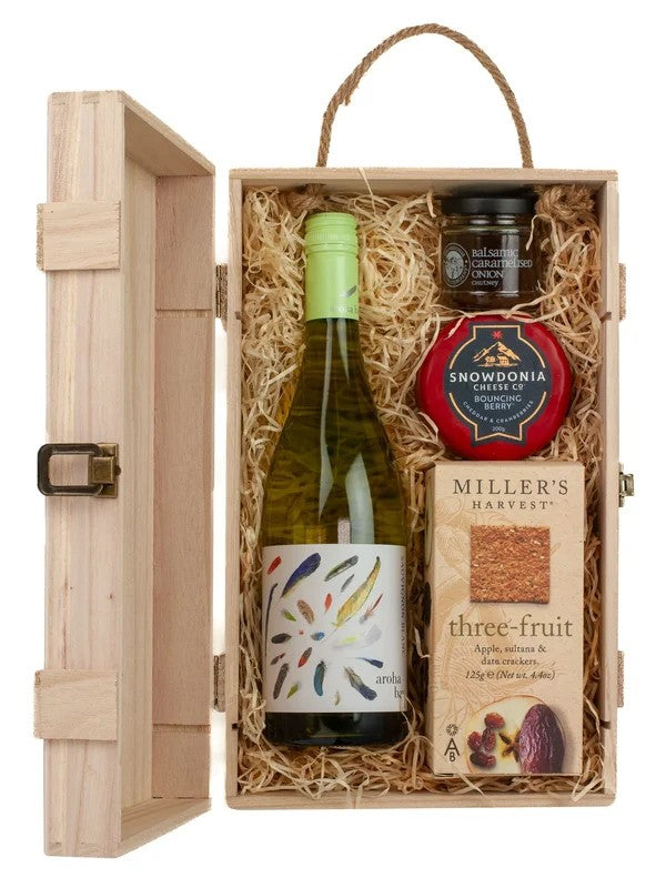 ArohaBaySauvignonBlancWhiteWine&CheeseGiftBox