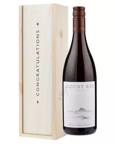 CloudyBayPinotNoirRedWineCongratulationsGiftInWoodenBox