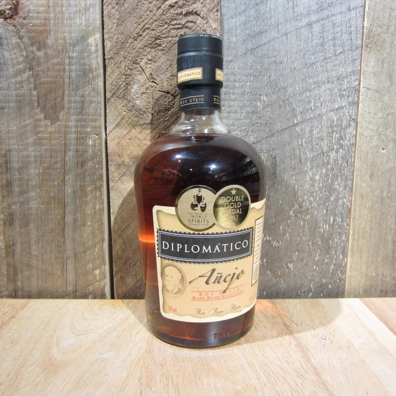 DiplomaticoAnejo750ml