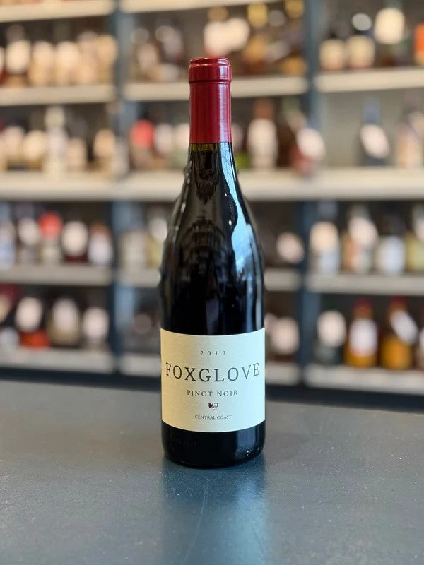 FOXGLOVEPINOTNOIR,CENTRALCOASTCALIFORNIA2019