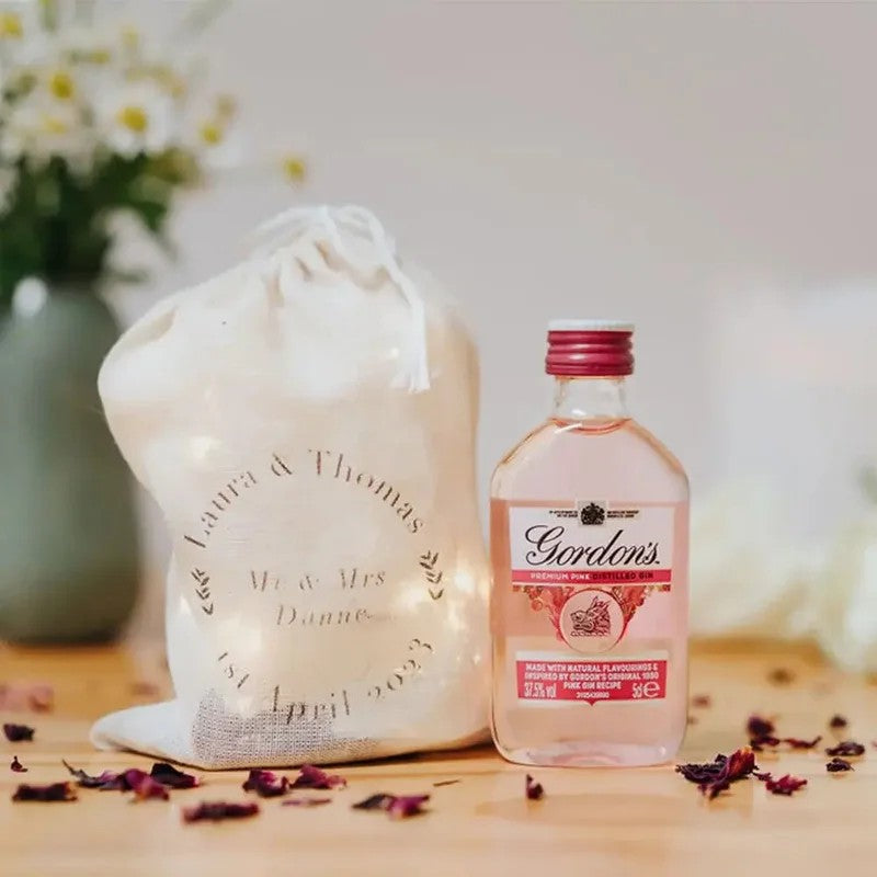 Gordon’sPinkGinMiniaturePersonalisedWeddingFavour