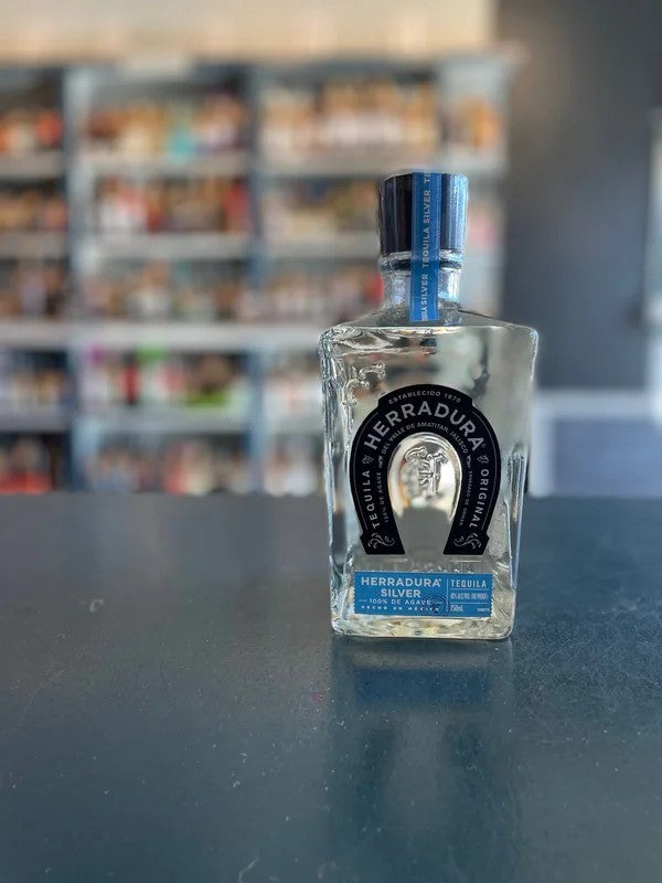 HERRADURASILVERTEQUILA