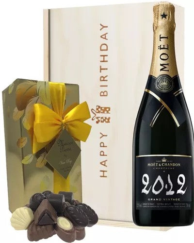 Moet&ChandonVintageChampagneandChocolatesBirthdayGiftBox