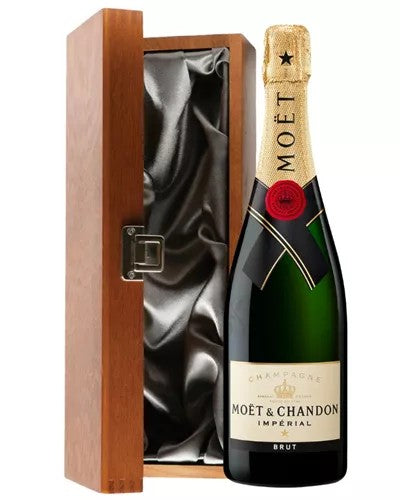 MoetetChandonChampagneLuxuryGift