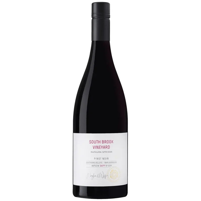 RapauraSpringsSouthBrookVineyardPinotNoir