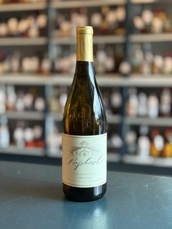 RAPHAEL‘FIRSTLABEL’CHARDONNAY,NORTHFORKLONGISLAND2023