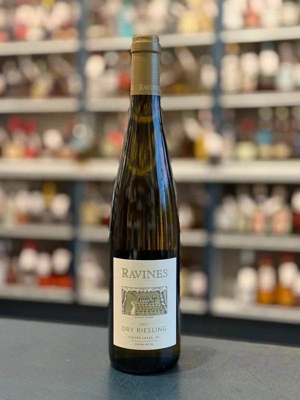 RAVINESDRYRIESLING,FINGERLAKESNEWYORK2021