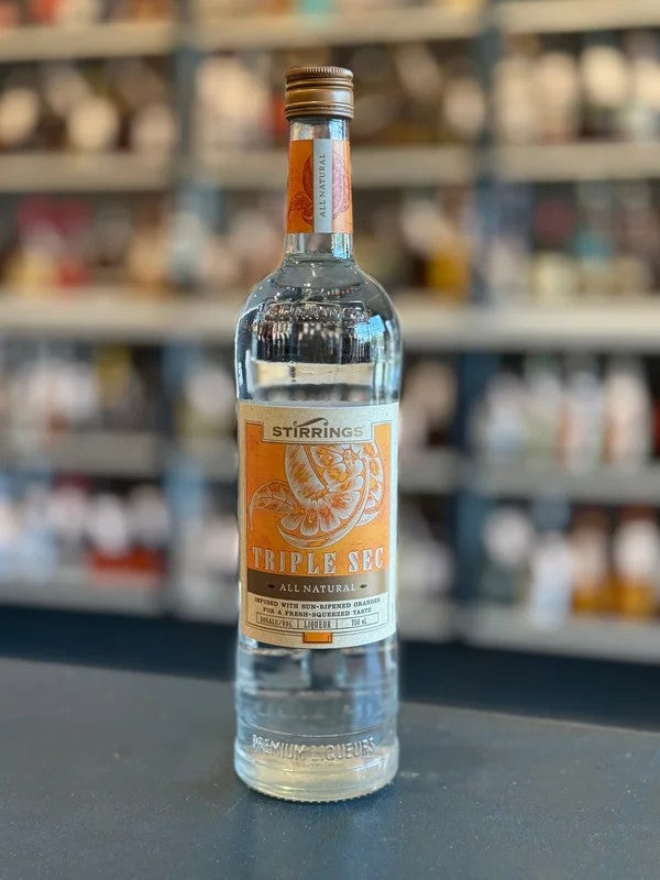STIRRINGSALLNATURALTRIPLESECLIQUEUR