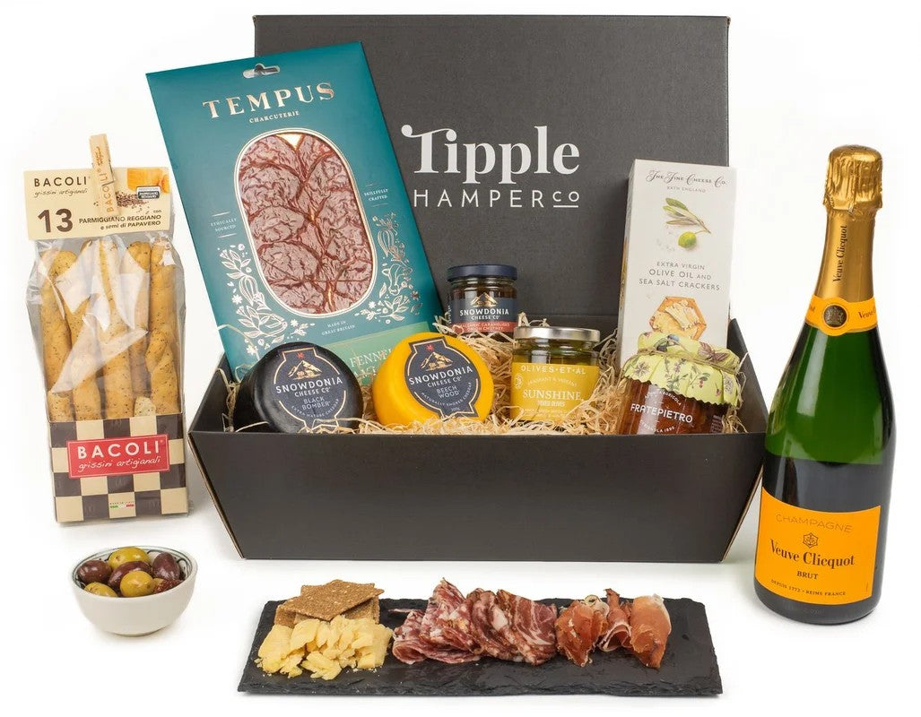 TheVeuveClicquotChampagne&CharcuterieBoardHamper