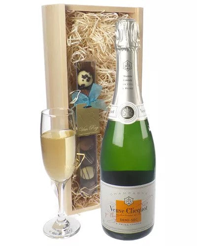 VeuveClicquotDemiSecChampagneandChocolatesGiftSet