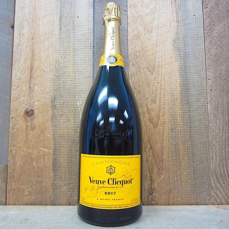VeuveClicquotYellowLabelBrut1.5L