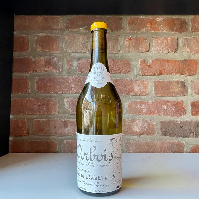 2011LucienAviet&FilsArboisCaveaudeBacchus‘ReserveduCaveau’MelonaQueueRougeJura,France