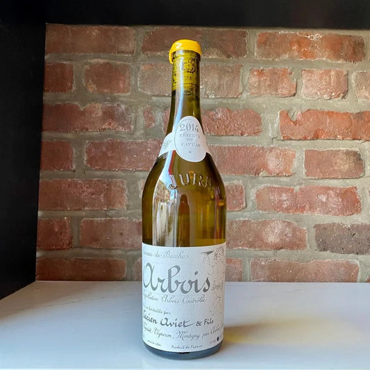 2014LucienAviet&FilsArboisCaveaudeBacchus‘ReserveduCaveau’SavagninJura,France