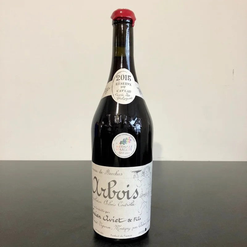2015LucienAviet&FilsArboisCaveaudeBacchusTrousseauCuveedesGeologuesNonceau229