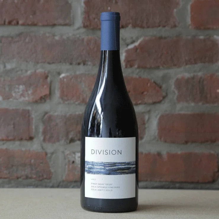 2017DivisionWinemakingCompany,PinotNoirDeux,Oregon,USA