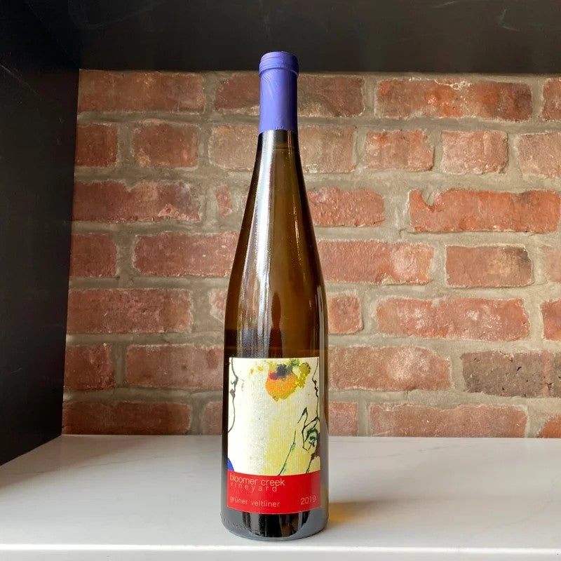 2019BloomerCreekVineyardGrunerVeltlinerFingerLakes,USA
