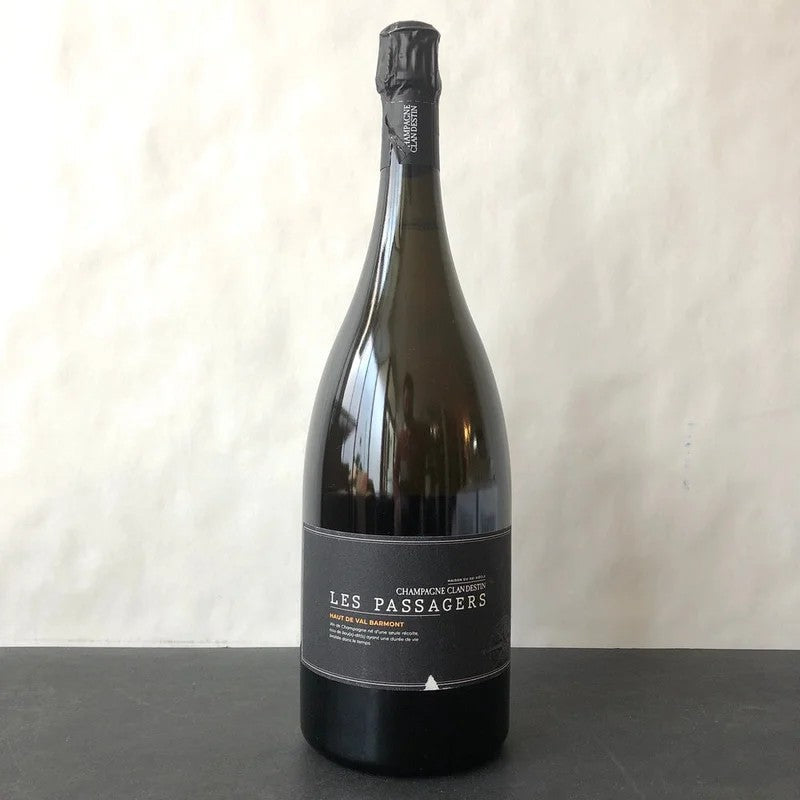 2019ClandestinLesPassagersHautdeValBarmontBrutNature,Champagne,France1.5LMagnum