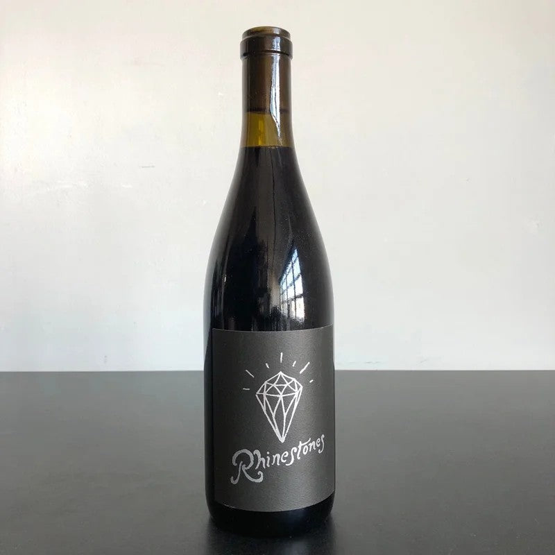 2021Bow&ArrowRhinestonesRedWillametteValley,USA