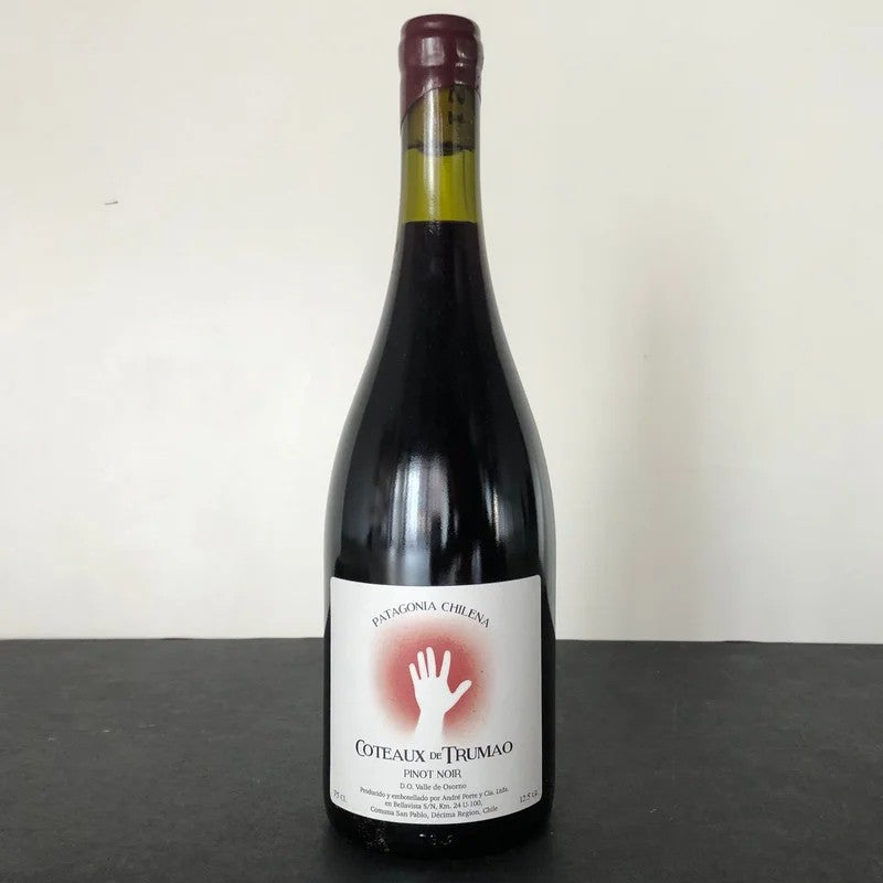 2021CoteauxdeTrumao‘Cruchon’PinotNoir,Patagonia,Chile