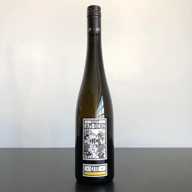 2021WeingutBernhardOtt‘AmBerg’GrunerVeltlinerWagram,Austria