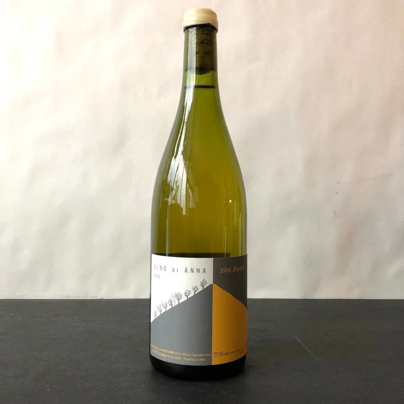 2022VinodiAnna‘Nave’Bianco,Sicily,Italy
