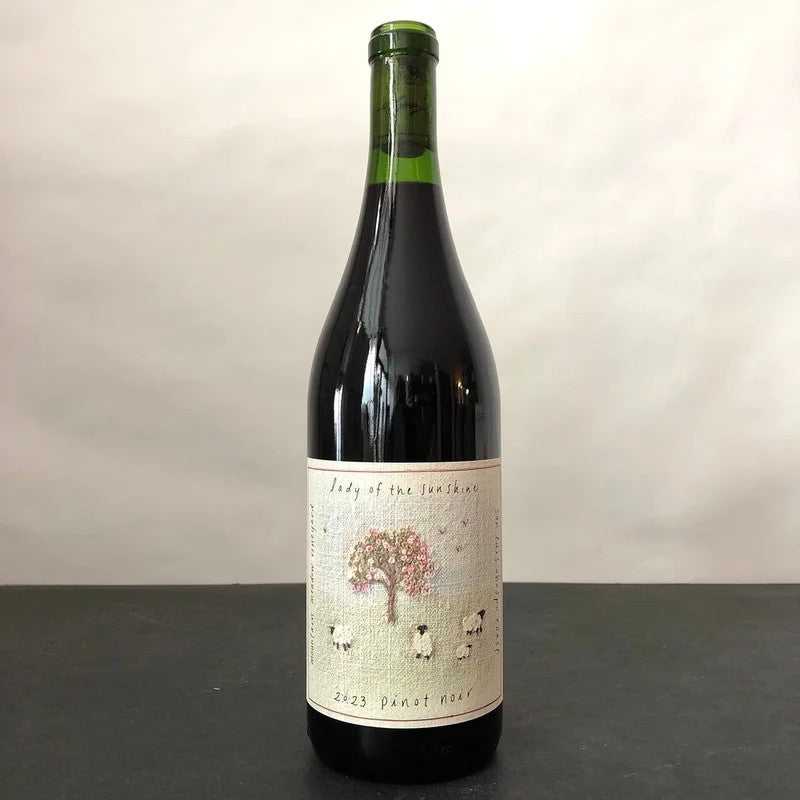 2023LadyoftheSunshine,PinotNoirMountainMeadowVineyardSanLuisObispoCoast,USA