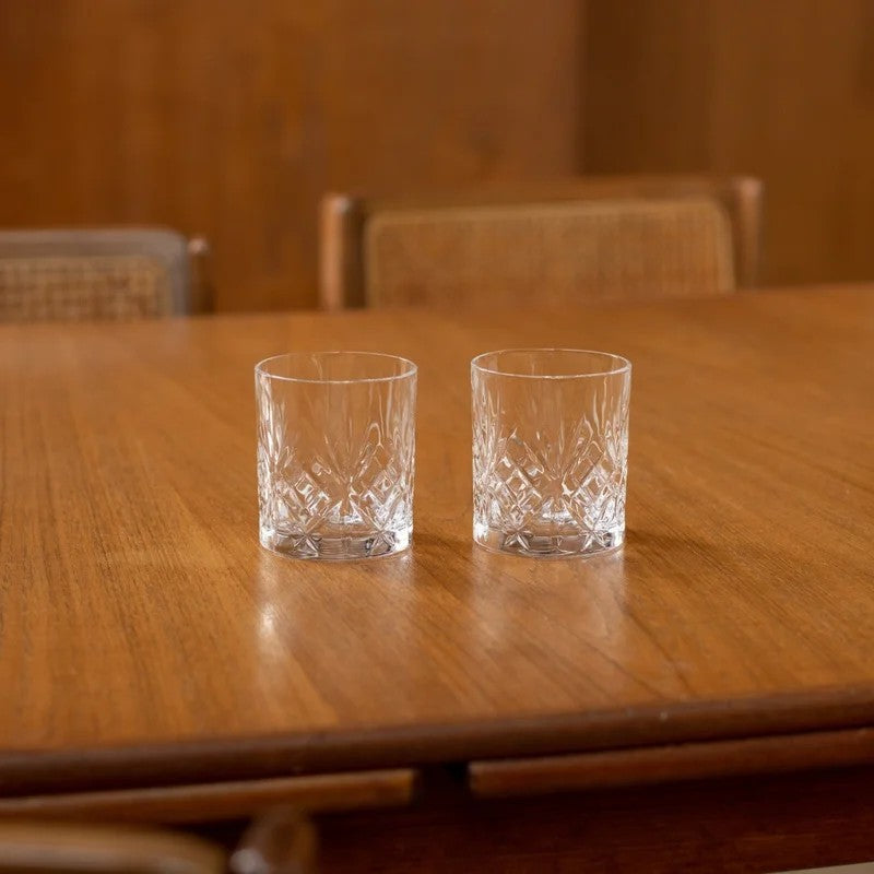 2CocktailGlasses