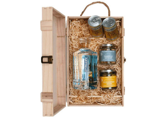 AattaGin&LuxuryNibblesWoodenGiftBoxSet