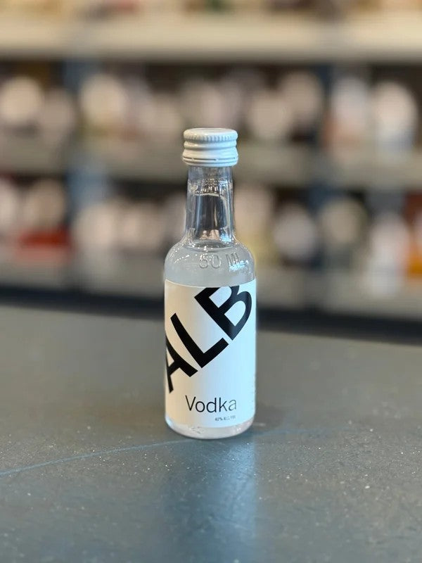 ALBANYDISTILLING‘ALB’VODKA,NEWYORK