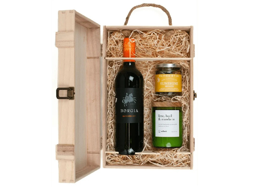 BodegasBorsaoGarnachaRedWine&WineBottleCandleWoodenBoxGiftSet