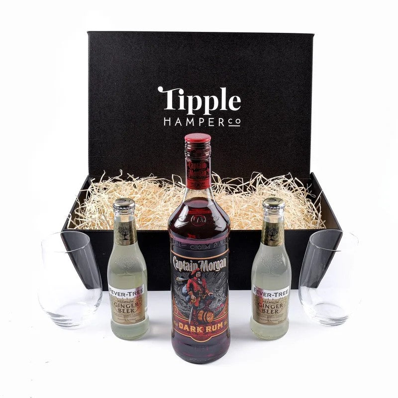 CaptainMorganDarkRum,MixersandGlassesGiftSet–40%ABV