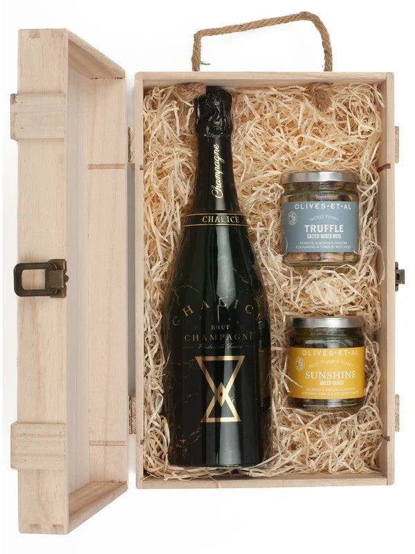 ChaliceBrutGrandCruChampagne&LuxuryNibblesWoodenGiftBoxSet