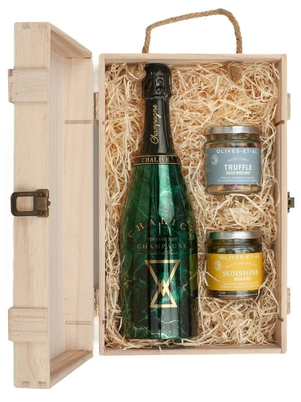 ChaliceVintageChampagne&LuxuryNibblesWoodenGiftBoxSet