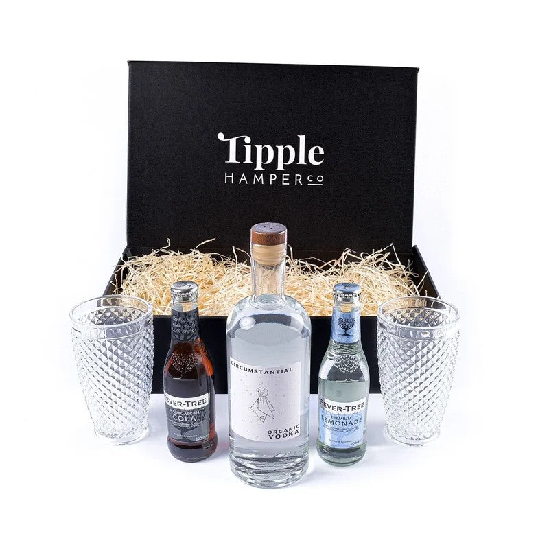CircumstantialOrganicVodka,MixerandGlassesGiftSet–40%ABV