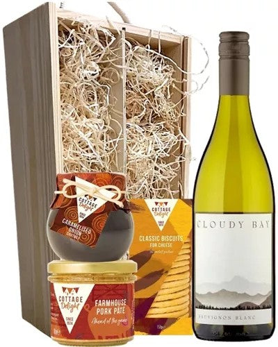 CloudyBaySauvignonBlancWineHamper