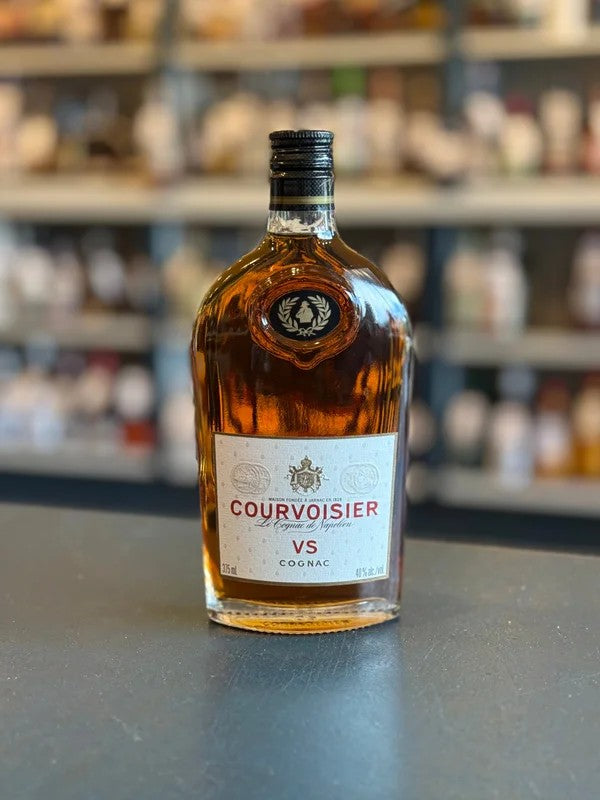 COURVOISIERVSCOGNAC