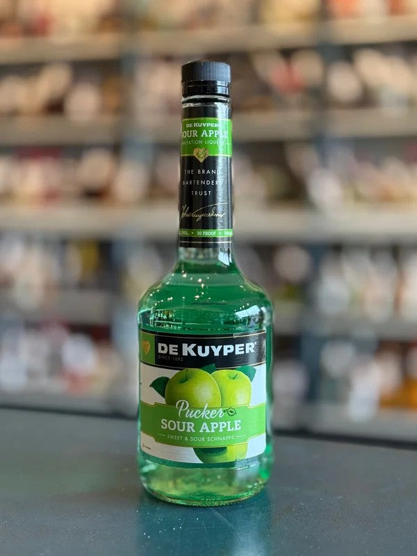 DEKUYPERPUCKERSOURAPPLESCHNAPPS