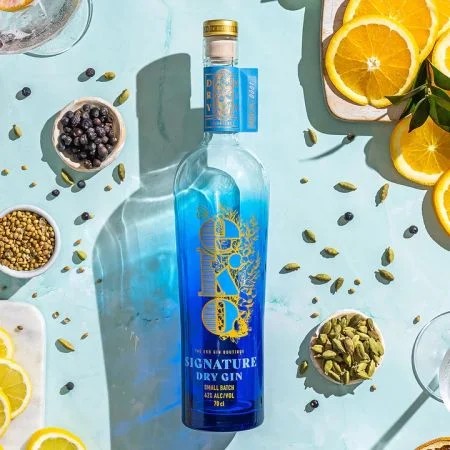 EkoSignatureDryGin(70cl)42%