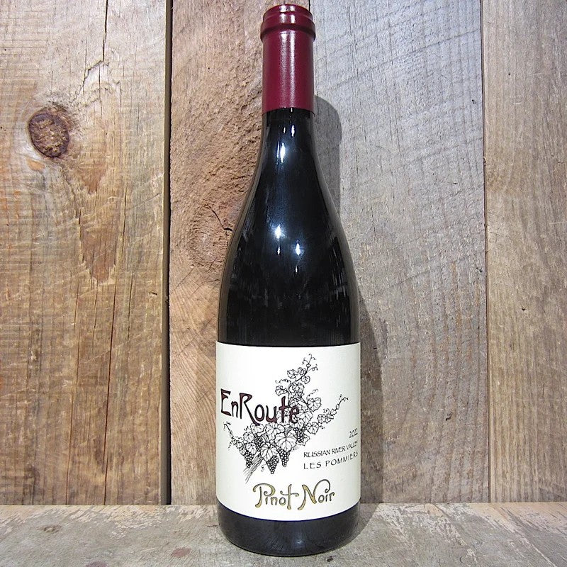 EnRouteLesPommiersPinotNoir2023750ml