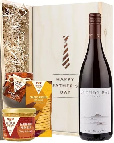 FathersDayCloudyBayPinotNoirWineHamper