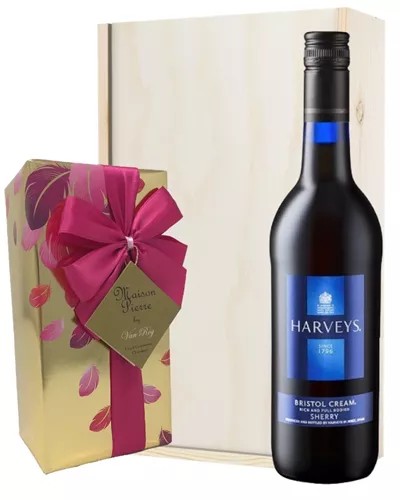 HarveysBristolCreamAndChocolatesGiftSetinWoodenBox