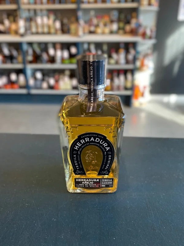 HERRADURAANEJOTEQUILA