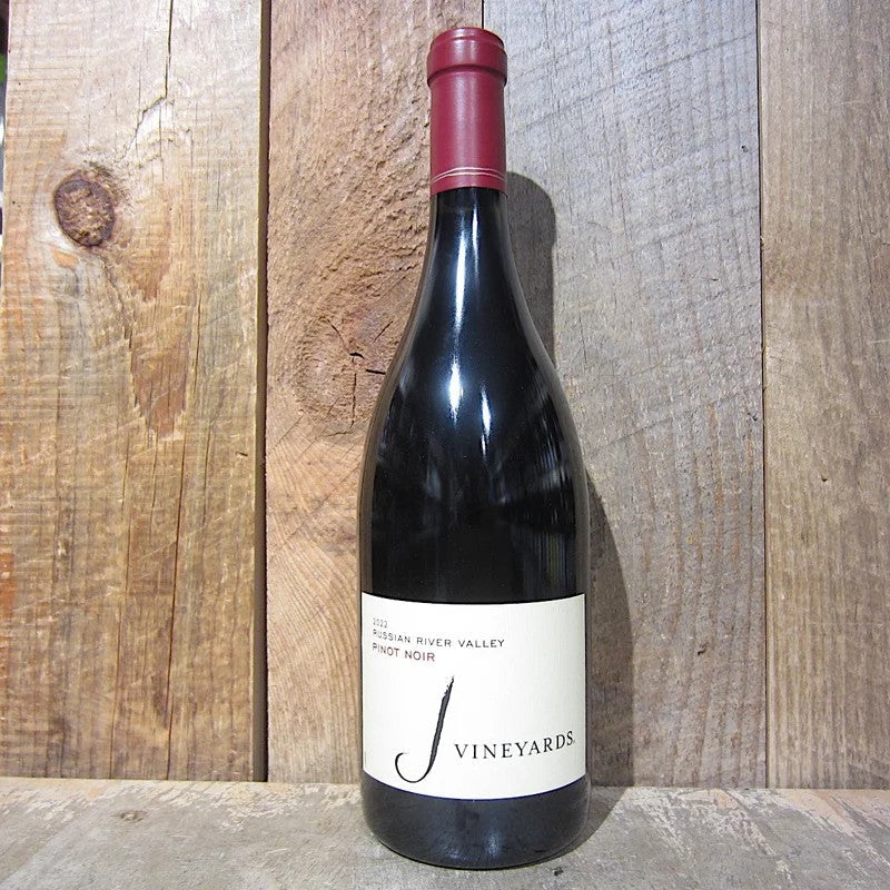 JVineyardsRussianRiverPinotNoir2022750ml