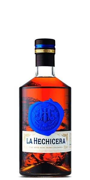LaHechiceraFineAgedRum(700mL)