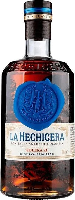 LaHechiceraFineAgedRum70cl