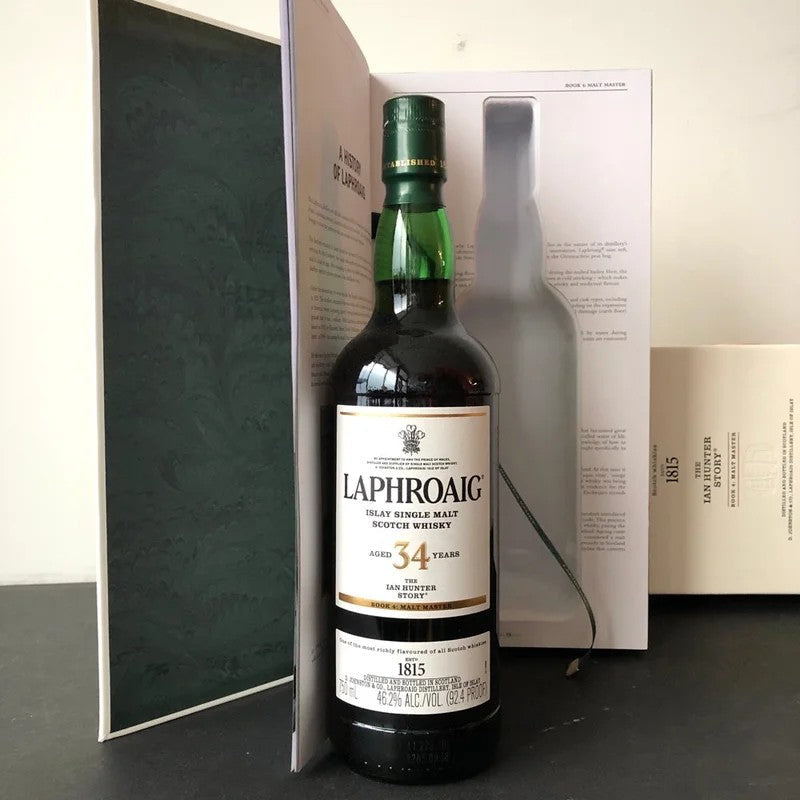 LaphroaigTheIanHunterStory‘Book4MaltMaster’34YearOldSingleMaltScotchWhisky,Islay,Scotland