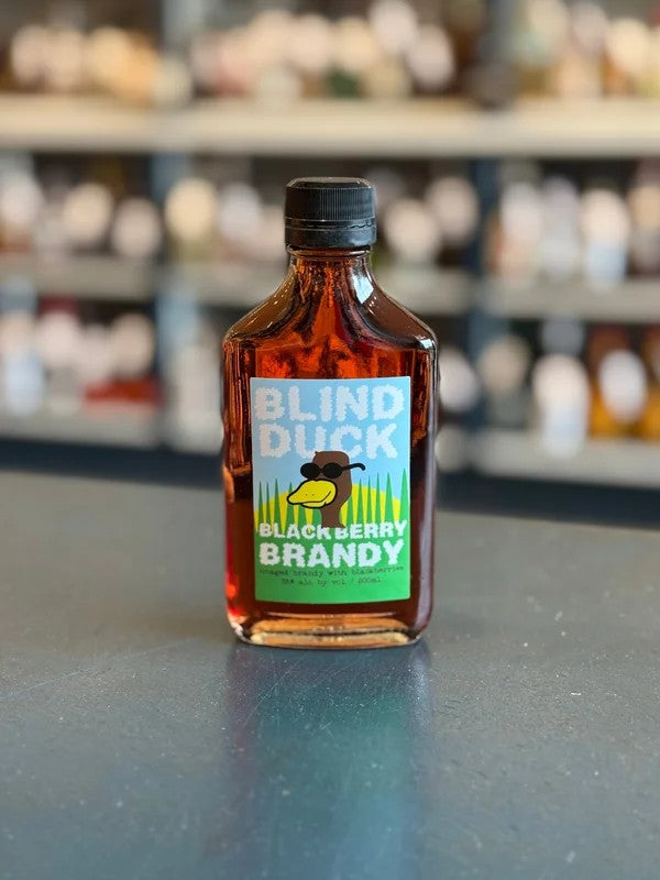 MATCHBOOKDISTILLING‘BLINDDUCK’BLACKBERRYBRANDY,NEWYORK