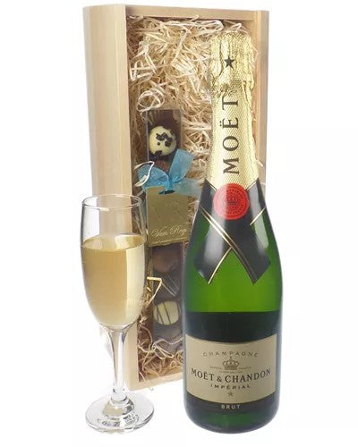 MoetChampagneandChocolatesGiftSet